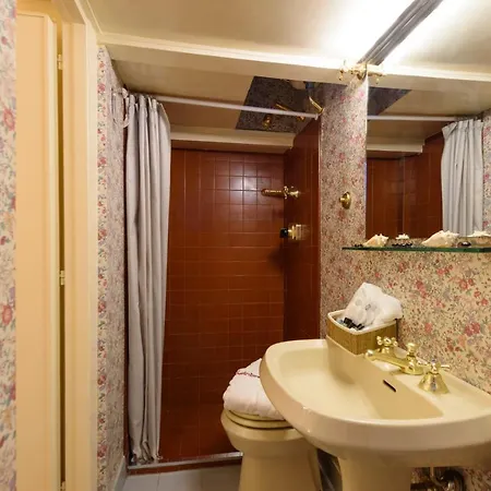 Dependance Margutta Bed & Breakfast Rome